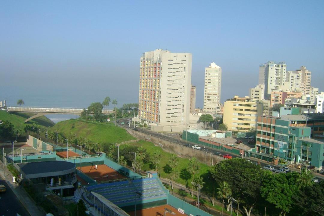 Host, Apartment For Rent Lima Buitenkant foto